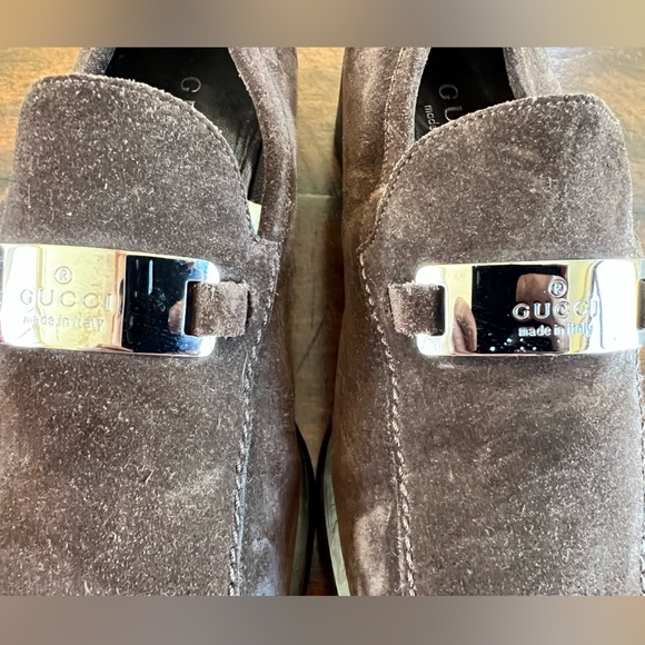Vintage Gucci Women’s Suede Loafers - Picture 5 of 14